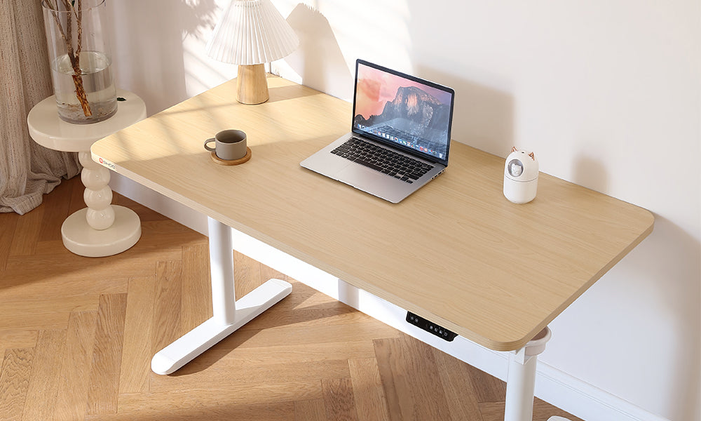 Adjusting to a Standing Desk: A Comprehensive Guide