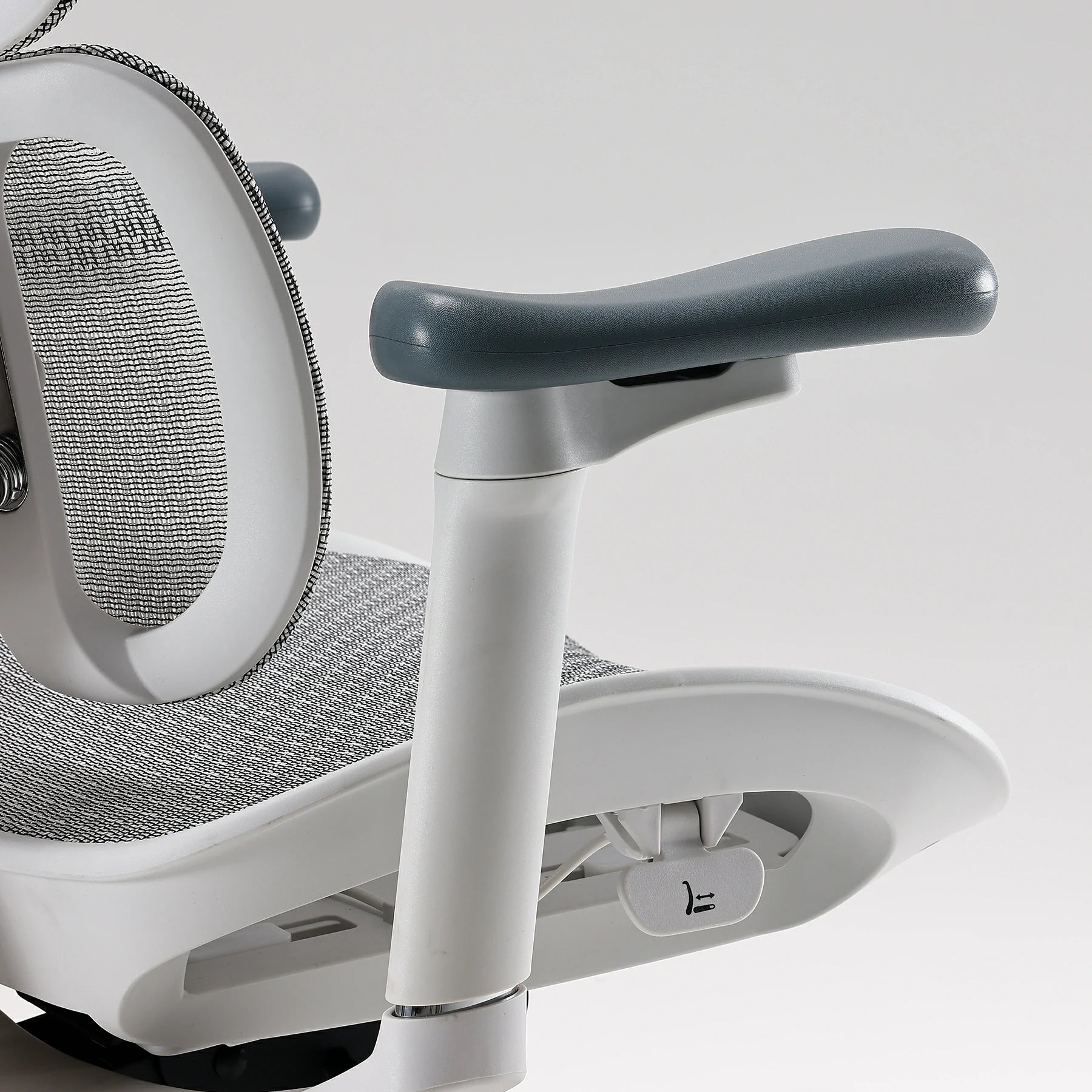 <tc>(nuova) Sihoo Doro S100 sedia ergonomica per ufficio con doppio supporto dinamico lombare</tc>