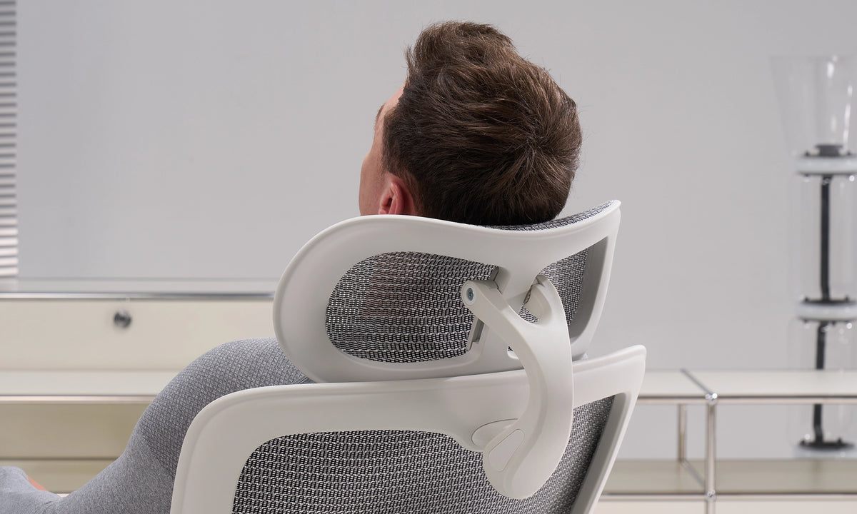 28% More Surface. More Neck Support.